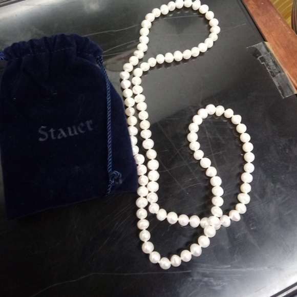 Necklace - Picture 3 of 3